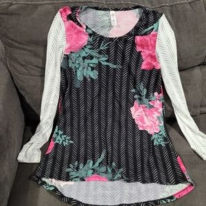 Multi colored floral Lynnae size XS